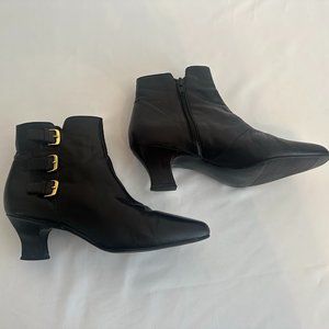 Enzo Angiolini Black Leather Heeled Zip Ankle Booties [WM SZ 7.5]